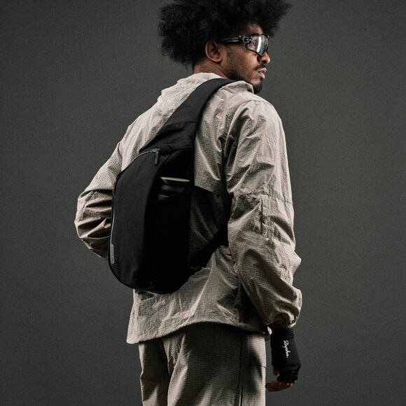 NWOT Alpaka Metro Crossbody Bag Right Black | Axoflux 210D - Picture 4 of 6